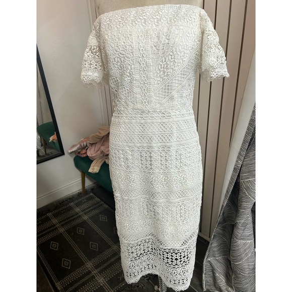 Cynthia Rowley Lace Dress NWOT Size 6 - Picture 1 of 9